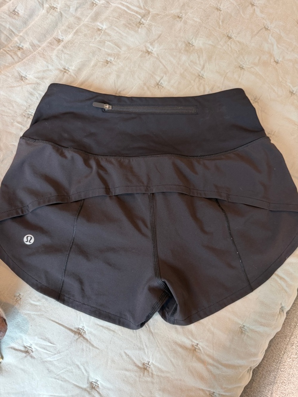 lululemon high waist  Black Women’s Skort-Style Athletic Shorts
